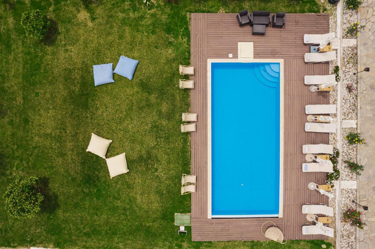 Kalisun Pool House By Georgalas Nea Kallikrateia ภายนอก รูปภาพ
