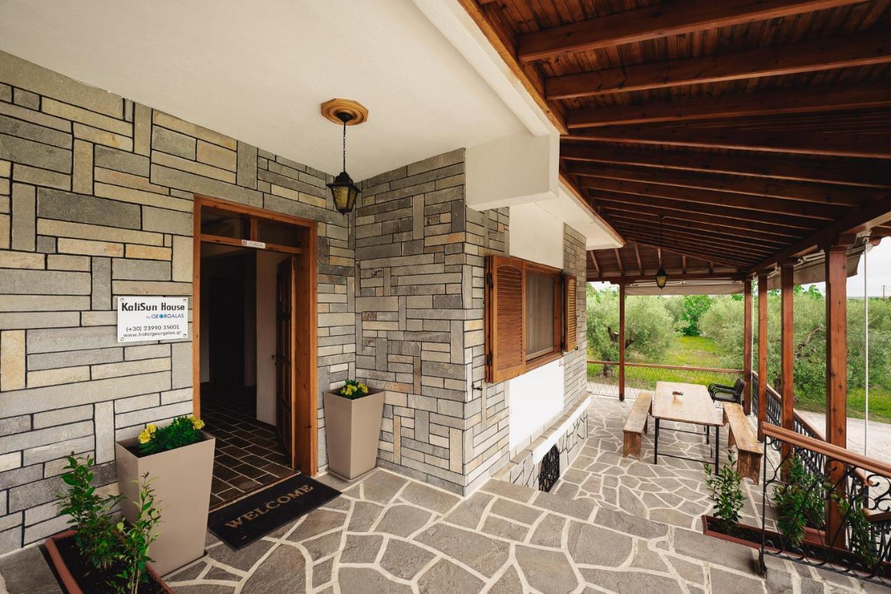 Kalisun Pool House By Georgalas Nea Kallikrateia ภายนอก รูปภาพ